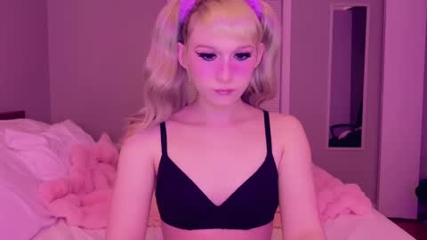   online show from September 2025 02:23:01 AM