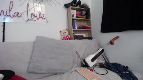 Snapshot of jezabel_purple chatting on September 2025 08:19:01 PM Camila online show from September 2025 08:19:01 PM