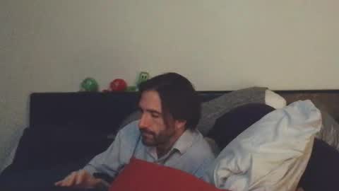 Snapshot of jgquaife chatting on November 2025 06:06:02 PM FoxHunter1 online show from November 2025 06:06:02 PM