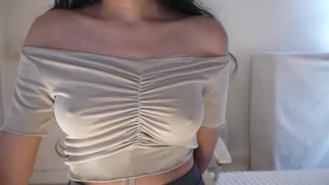 Jhaanvi online show from September 2025 05:25:02 PM