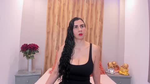 jhasly online show from October 2025 12:01:02 PM