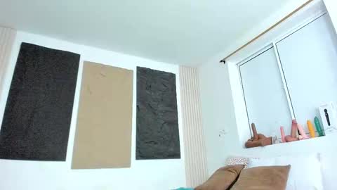 jheremy_wen online show from October 2025 07:14:02 PM