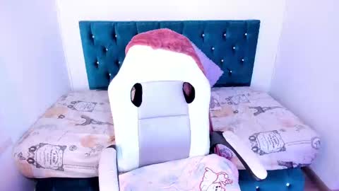 Snapshot of jhiinny_brownn chatting on March 2025 11:58:02 AM Jhiinny online show from March 2025 11:58:02 AM