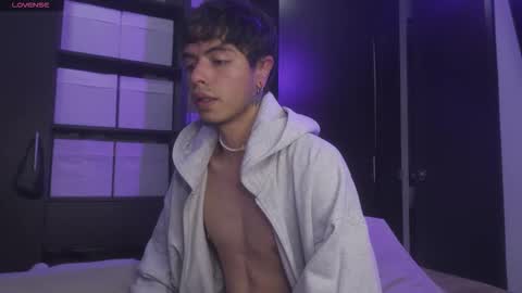 Morghan online show from November 2025 03:27:01 AM