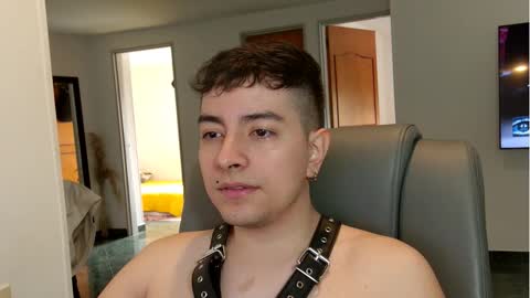 Snapshot of jhoan_saenz chatting on September 2025 04:56:01 PM Jhoan Saenz online show from September 2025 04:56:01 PM