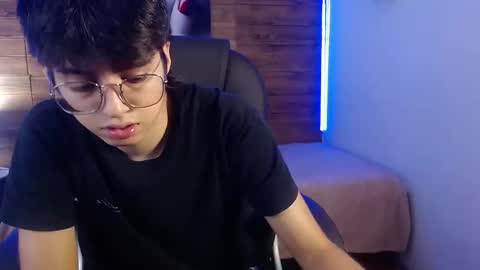 Jhoel online show from November 2025 07:58:01 PM