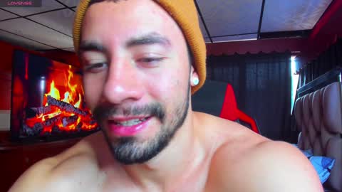 Jhojan Strong  online show from January 2025 07:27:02 PM