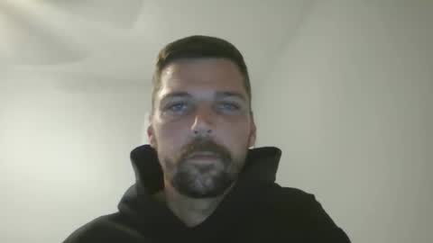 jholls online show from March 2025 12:42:02 AM