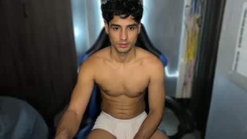 Snapshot of jhon_2000s chatting on March 2026 07:01:02 AM jhon online show from March 2026 07:01:02 AM