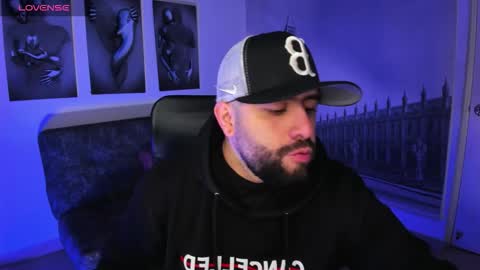 John Bear.... online show from November 2025 10:59:01 AM