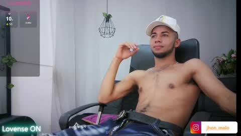 jhon_malo online show from February 2025 02:39:01 AM