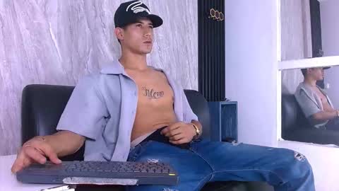 Jhon online show from March 2026 07:27:01 PM