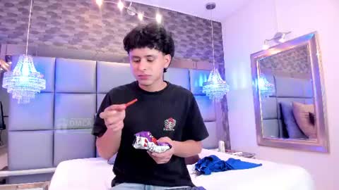 Snapshot of jhonny_blake_ chatting on June 2026 07:36:02 PM JHONNATHAN online show from June 2026 07:36:02 PM