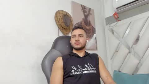 Snapshot of jhonny_flames7 chatting on January 2025 03:39:01 AM jhonny online show from January 2025 03:39:01 AM