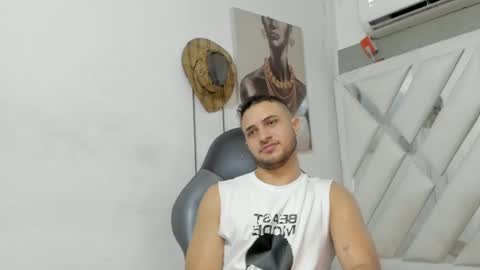 Snapshot of jhonny_flames7 chatting on January 2025 10:10:01 AM jhonny online show from January 2025 10:10:01 AM