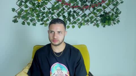 Snapshot of jhonny_flames7 chatting on February 2026 08:40:02 PM jhonny online show from February 2026 08:40:02 PM