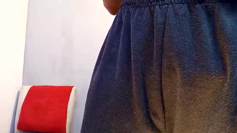 jhonny_thes28 online show from November 2025 01:17:02 PM