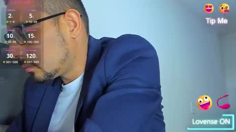 Jhony Alzate online show from February 2025 12:10:01 AM