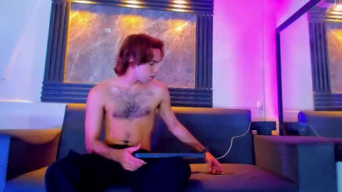 Snapshot of jhostin_1 chatting on November 2025 08:19:02 PM jhostin_1 online show from November 2025 08:19:02 PM