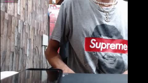 jhosuamoore2 online show from November 2025 12:22:02 AM