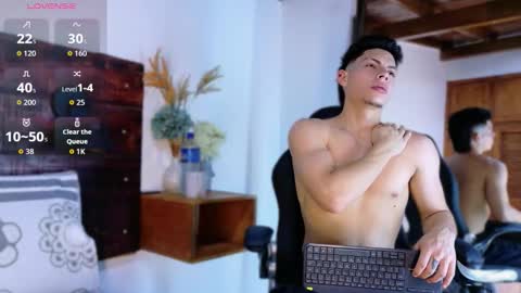 jhosuavega online show from February 2026 02:43:01 AM