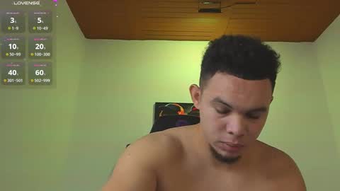 Jhonatan80  online show from October 2025 07:01:01 AM