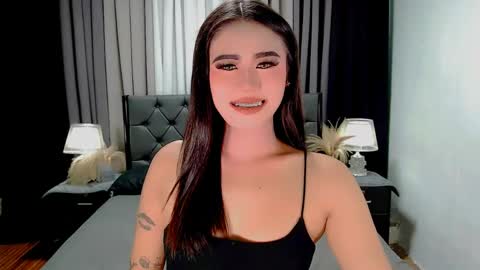 jhuliana_and_charles_room online show from April 2026 11:27:01 PM