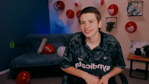 Snapshot of jimmie_hot chatting on February 2025 01:57:01 AM your dream online show from February 2025 01:57:01 AM