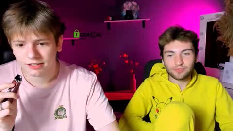 Snapshot of jimmie_hot chatting on October 2025 07:01:02 PM your dream online show from October 2025 07:01:02 PM