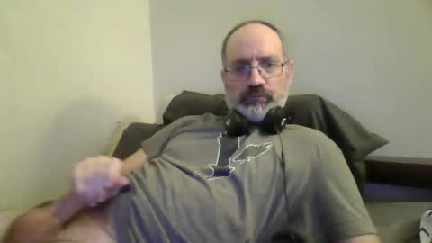 Snapshot of jimmielove2046 chatting on December 2024 08:31:02 AM jimmielove2046 online show from December 2024 08:31:02 AM