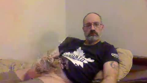 Snapshot of jimmielove2046 chatting on January 2025 04:50:01 AM jimmielove2046 online show from January 2025 04:50:01 AM