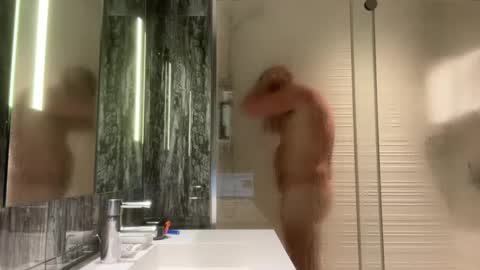 Dad of Three online show from January 2025 10:30:02 PM