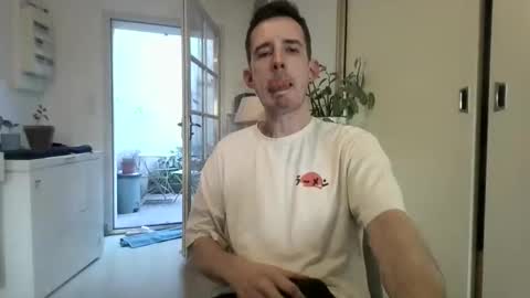 Snapshot of jin16000 chatting on March 2026 05:30:02 PM jin16000 online show from March 2026 05:30:02 PM