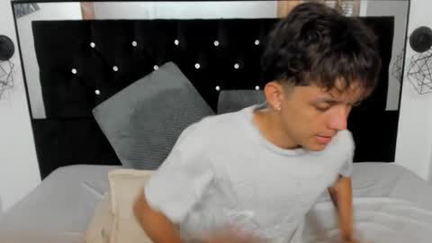 Jisus online show from November 2025 08:47:01 PM