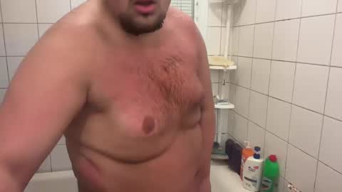 jj943123 online show from February 2025 04:10:01 PM