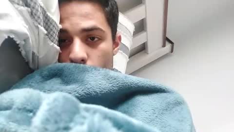 jjj963733 online show from January 2026 10:41:01 AM