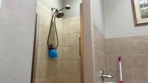 Jimmy online show from October 2025 03:08:01 PM