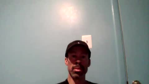 Snapshot of jmb525 chatting on November 2025 02:46:02 AM jmb525 online show from November 2025 02:46:02 AM