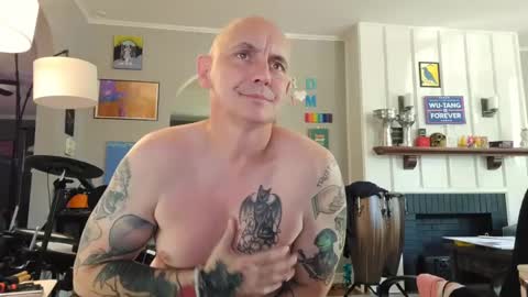 jmo0209 online show from September 2025 06:52:01 PM