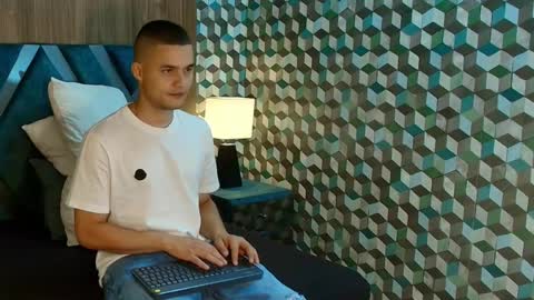  Joao online show from April 2026 08:44:01 PM