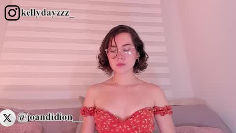 Snapshot of joan_didion chatting on November 2025 06:25:02 AM Joan Didion online show from November 2025 06:25:02 AM