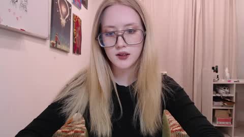 Snapshot of joan_kiss chatting on June 2026 09:17:02 PM joan_kiss online show from June 2026 09:17:02 PM