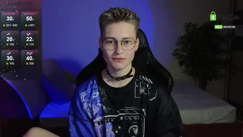 Snapshot of joan_night chatting on September 2025 06:08:02 PM J online show from September 2025 06:08:02 PM