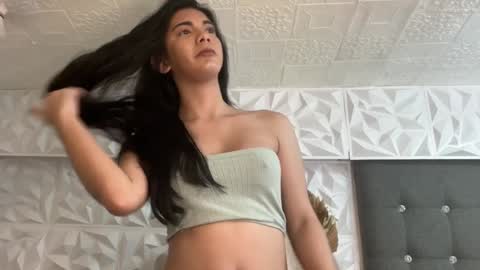 Snapshot of joanaemerald chatting on January 2025 04:32:01 AM joana online show from January 2025 04:32:01 AM