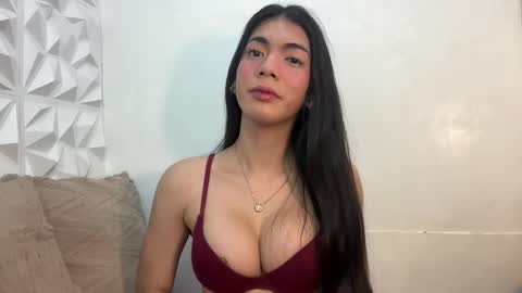 Snapshot of joanaemerald chatting on February 2025 02:31:01 AM joana online show from February 2025 02:31:01 AM