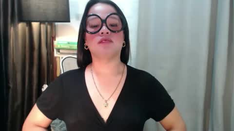 Joana online show from September 2025 09:16:02 PM