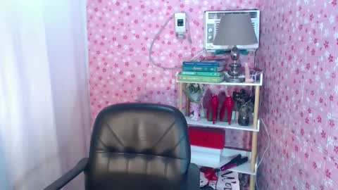 Joana online show from December 2025 09:22:02 PM