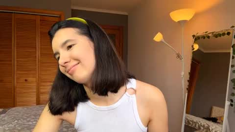 joanaphippin online show from April 2026 07:39:01 AM