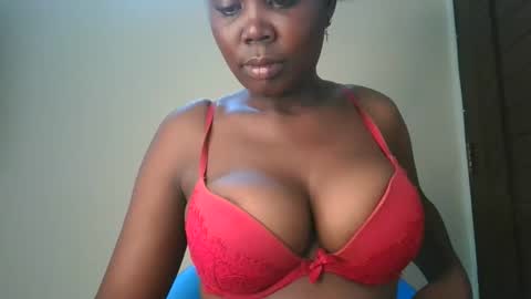 Snapshot of joankein_255 chatting on May 2026 07:40:02 PM varl online show from May 2026 07:40:02 PM