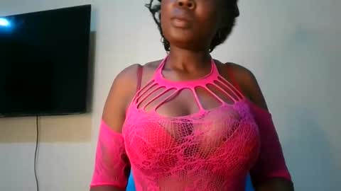 Snapshot of joankein_255 chatting on June 2026 04:03:02 AM varl online show from June 2026 04:03:02 AM
